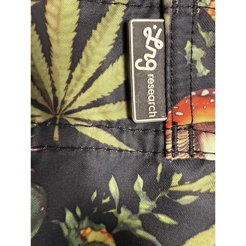 LRG Research Board Shorts 30 Mushroom Cannabis Print‎ Surf Swim Skate Y2K